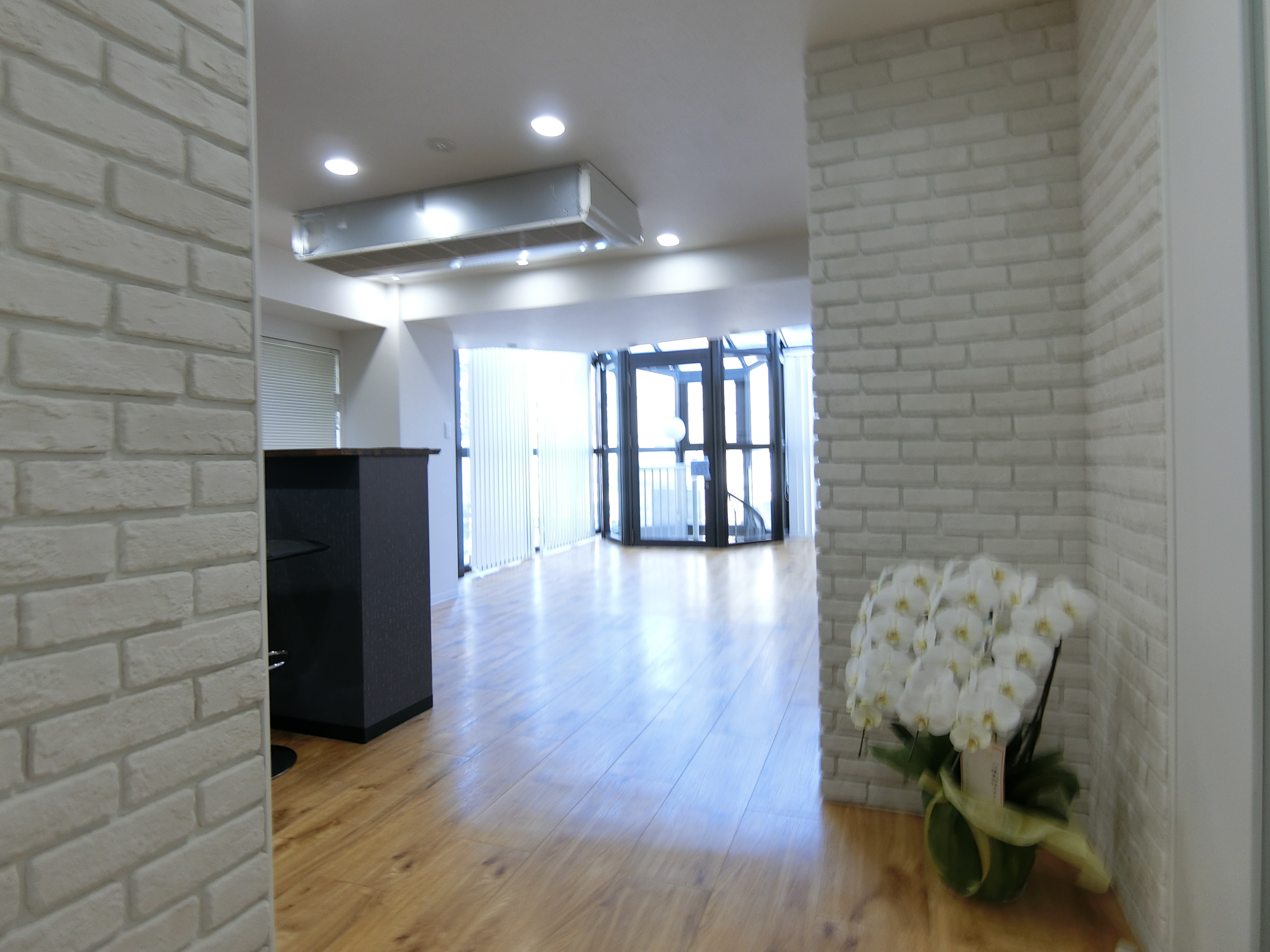 店舗 屋内壁